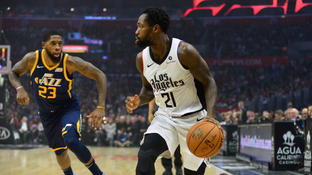 Patrick Beverley runs the offense against Utah.
